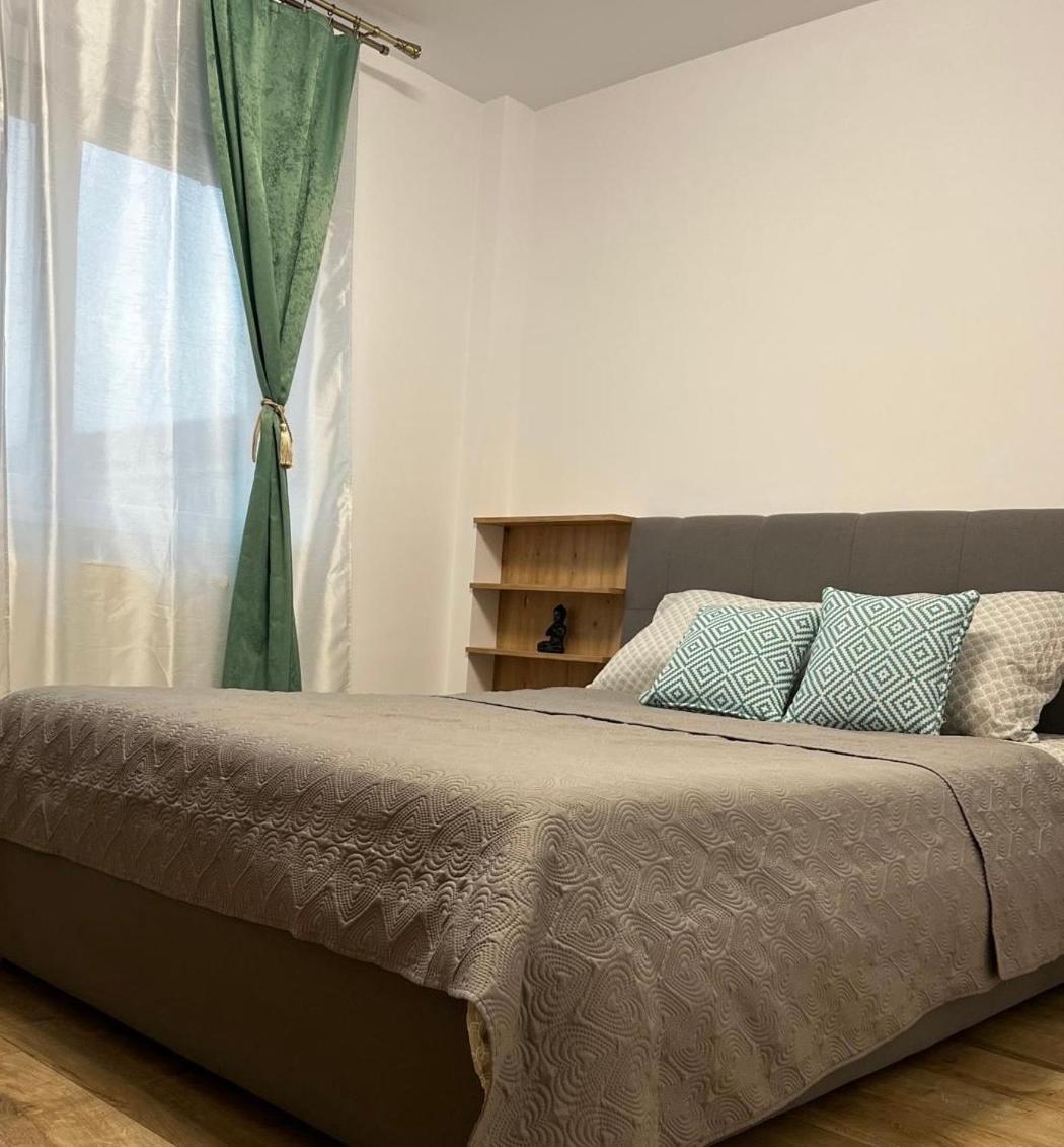 Next Level Apartment *